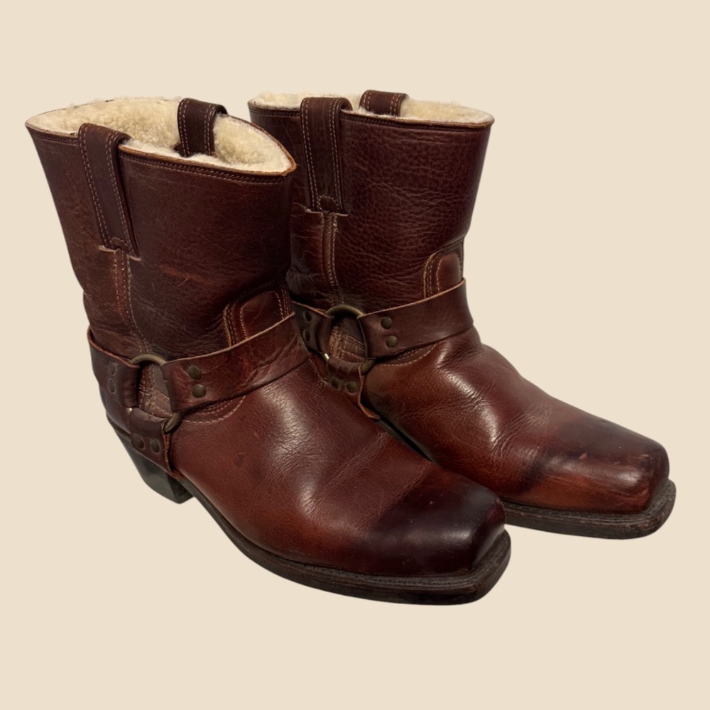 FRYE Phillip Cognac Shearling-lined Harness 8R Short Boots Women's - Size 9